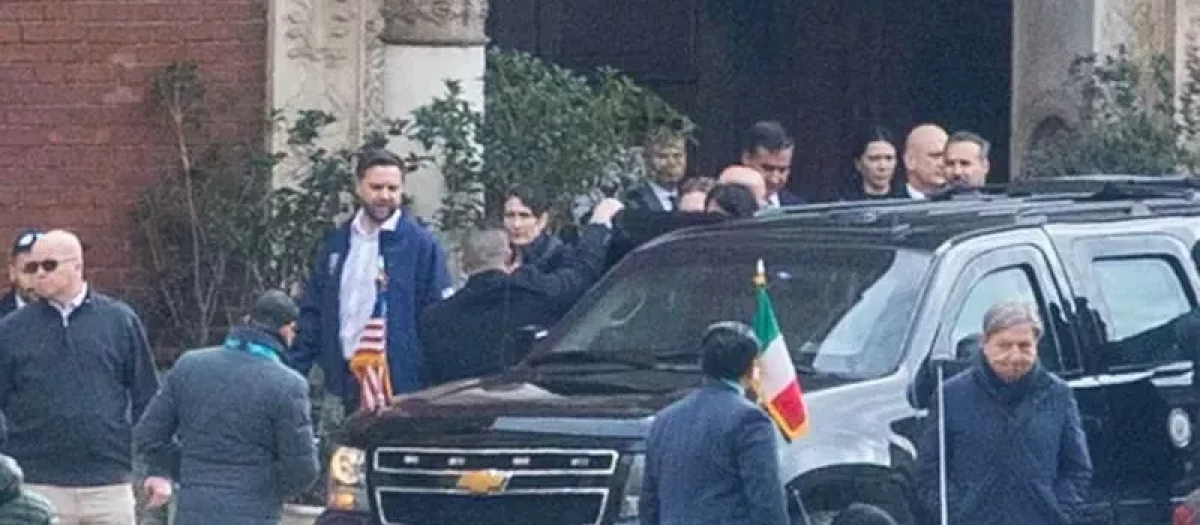 El vicepresidente de EE. UU., JD Vance, a su llegada al Cenáculo