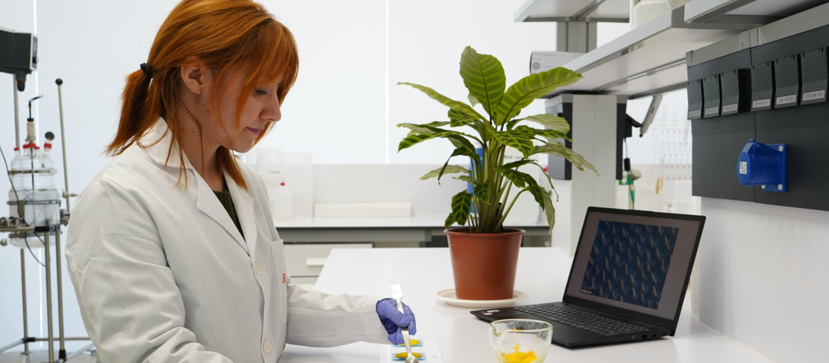 Imagen que ilustra el Día Internacional Niña Mujer Ciencia