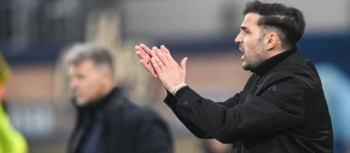 (Foto de ARCHIVO)
24 January 2026, Italy, Como: Como head coach Cesc Fabregas gestures on the touchline during the Italian Serie A soccer match between Como 1907 and Torino FC at Stadio Giuseppe Sinigaglia. Photo: Tiziano Ballabio/LiveMedia-IPA/ZUMA Press Wire/dpa

Tiziano Ballabio/LiveMedia-IPA/Z / DPA
24/1/2026 ONLY FOR USE IN SPAIN