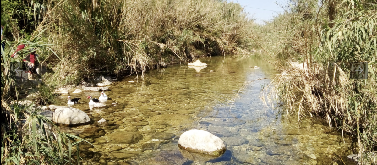 Imagen de la Gran Ruta 330 a su paso por el rio Polop