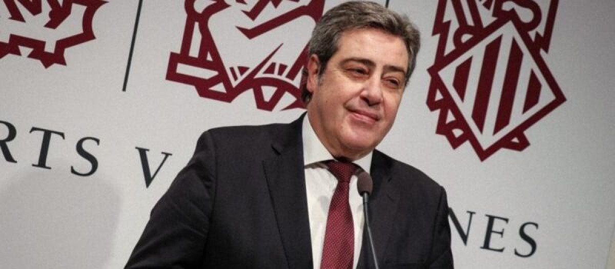 Imagen de archivo de José María Llanos en las Cortes Valencianas