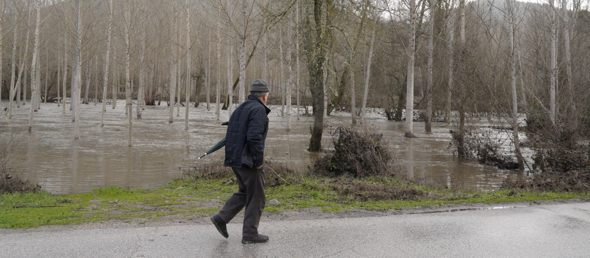 Desbordamiento de ríos en varias localidades de la comarca del Bierzo