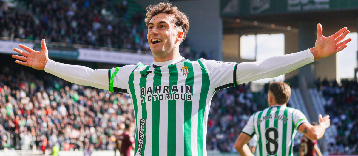 Goti celebra un gol en El Arcángel