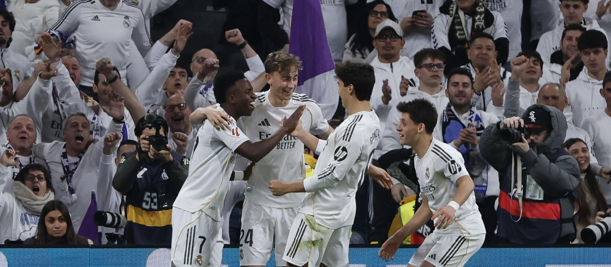 El Real Madrid goleó a la Real Sociedad en el Bernabéu