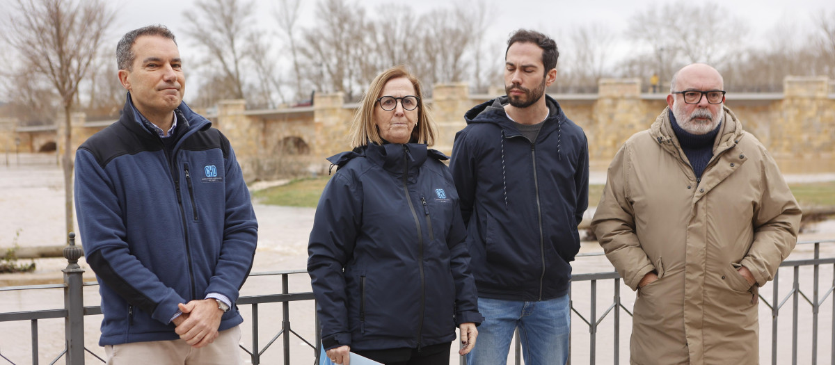 La presidenta de la Confederación Hidrográfica del Duero (CHD), María Jesús Lafuente, visita diferentes lugares afectados por las inundaciones del Duero en Soria