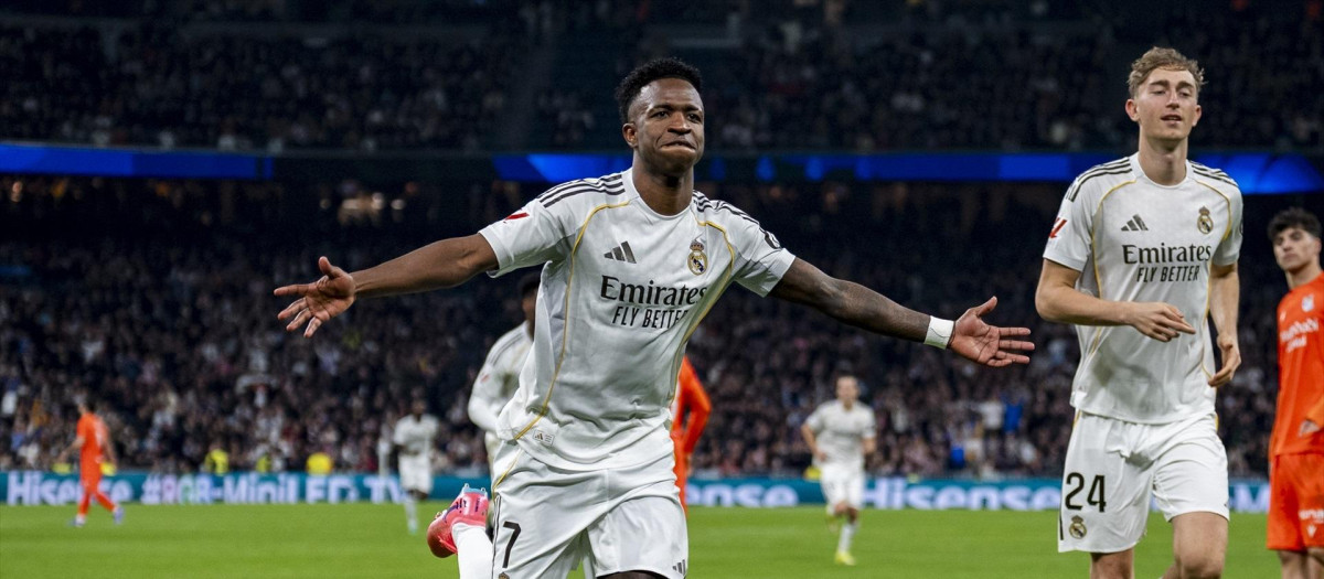 (Foto de ARCHIVO)
14 February 2026, Spain, Madrid: Real Madrid's Vinicius Junior celebrates scoring his side's fourth goal during the Spanish Primera Division soccer match between Real Madrid CF and Real Sociedad at Estadio Bernabeu. Photo: Alberto Gardin/ZUMA Press Wire/dpa

Alberto Gardin/ZUMA Press Wire/d / DPA
14/2/2026 ONLY FOR USE IN SPAIN