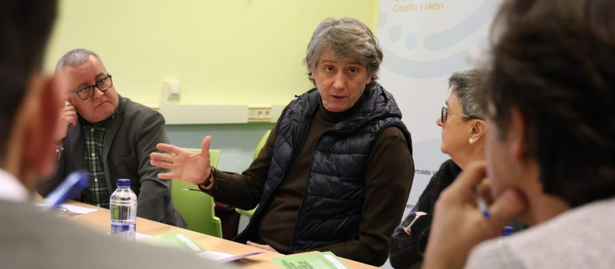 El candidato del PSOE en Castilla y León, Carlos Martínez