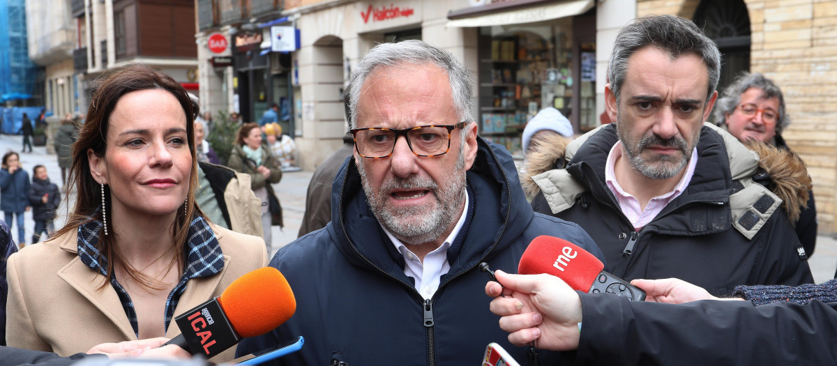 El candidato de Vox a la Presidencia de la Junta, Carlos Pollán, este lunes, en Palencia