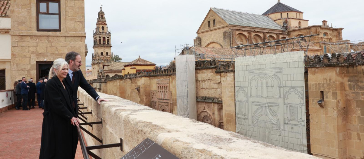 Patricia del Pozo y Adolfo Molina, en el Palacio Episcopal de Córdoba