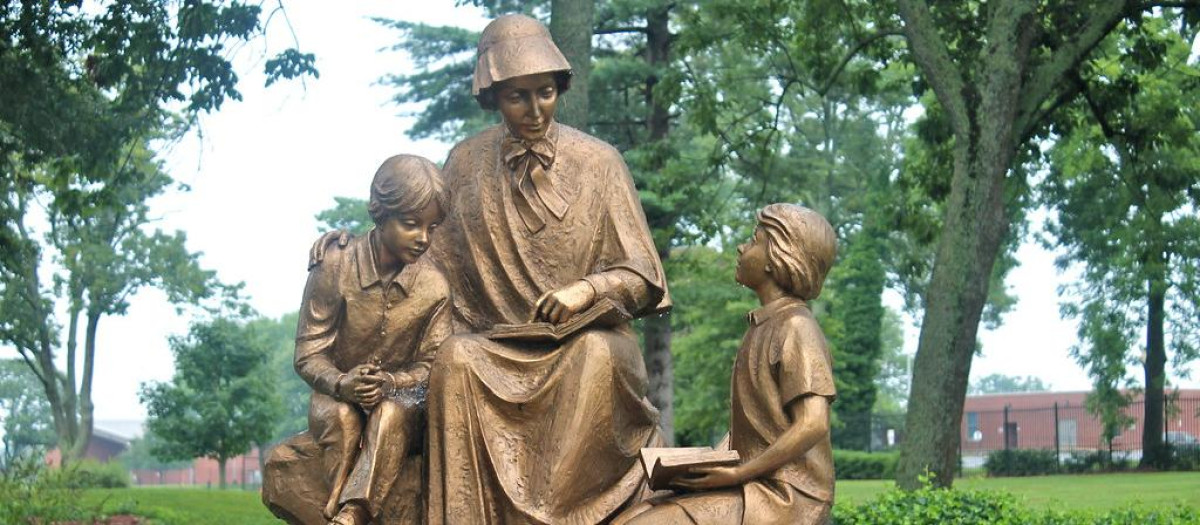 Estatua dedicada a la santa en el estado de Florida