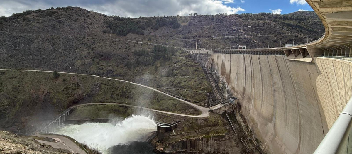 Interior de la presa de El Atazar