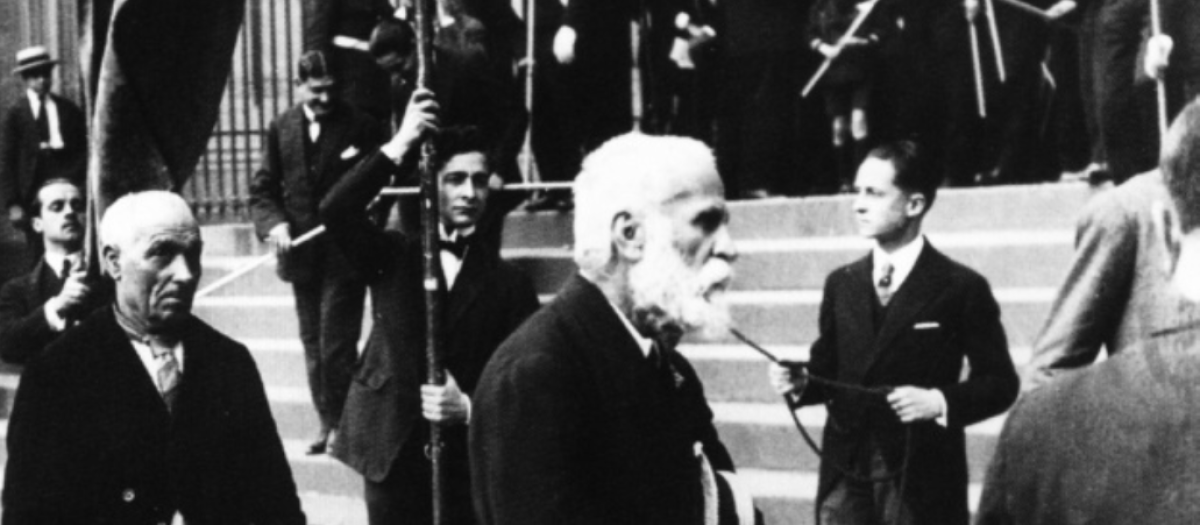 Gaudí en la procesión de Corpus Christi, en 1924