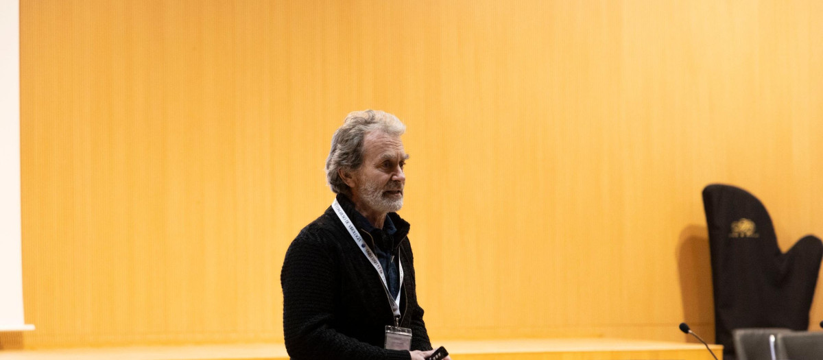 Imagen de Fernando Simón en el Congreso de Virología de la Universitat de Valencia.

REMITIDA / HANDOUT por UV
Fotografía remitida a medios de comunicación exclusivamente para ilustrar la noticia a la que hace referencia la imagen, y citando la procedencia de la imagen en la firma
19/2/2026