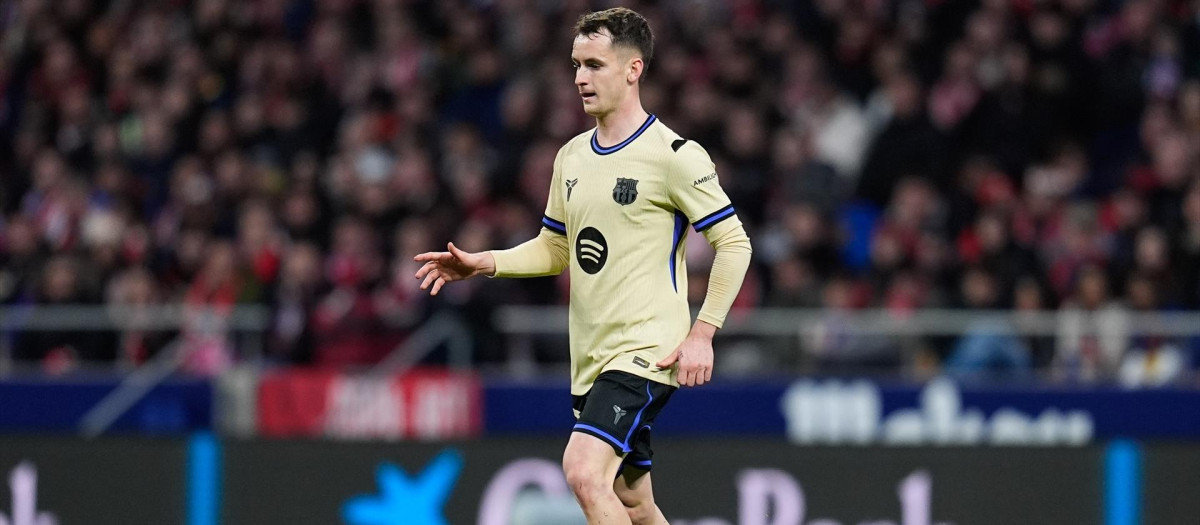 Marc Casadó, durante el Atlético de Madrid - FC Barcelona de la Copa del Rey