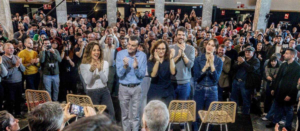 Rita Maestre, Lara Hernández, Antonio Maíllo, Mónica García y Ernest Urtasun en el Círculo de Bellas Artes