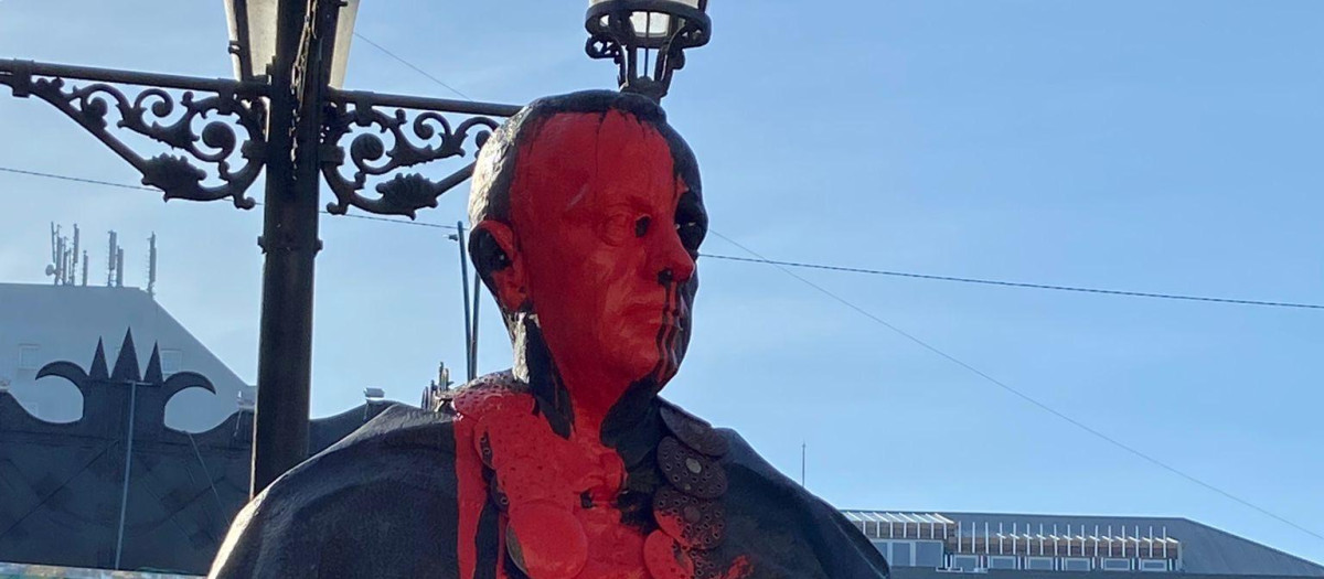 Busto de Manuel Fraga en Villalba