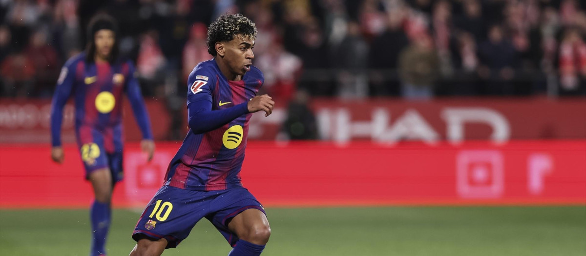 Lamine Yamal, en un partido con el FC Barcelona