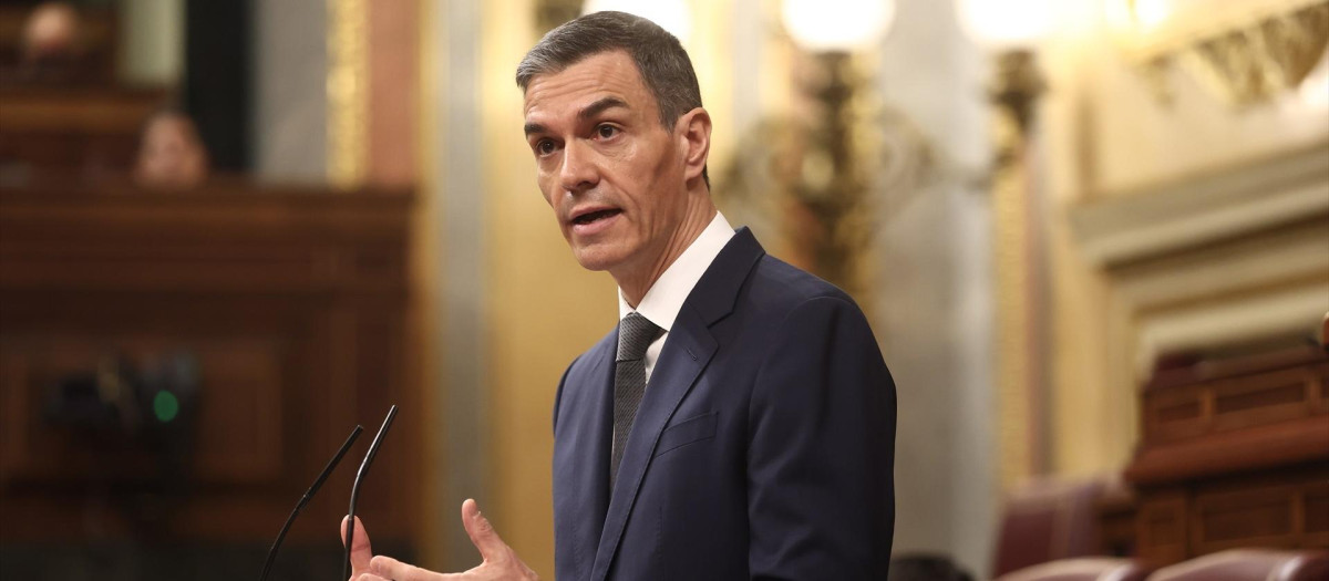 El presidente del Gobierno, Pedro Sánchez, en una sesión de control al Gobierno, en el Congreso de los Diputados