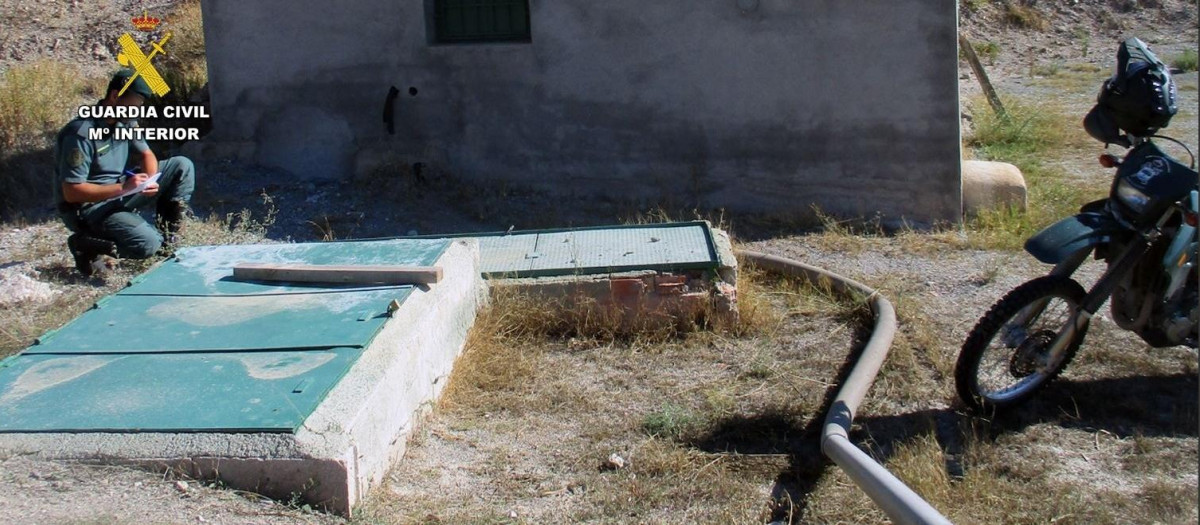 La 'Operación Zahorí' concluye con 59 infracciones en la provincia de Valladolid por uso ilegal de agua.A

REMITIDA / HANDOUT por GUARDIA CIVIL VALLADOLID
Fotografía remitida a medios de comunicación exclusivamente para ilustrar la noticia a la que hace referencia la imagen, y citando la procedencia de la imagen en la firma
23/2/2026