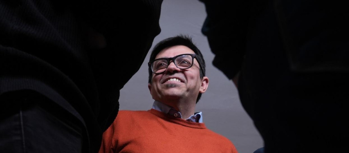 El candidato de Barcelona en Comú a la alcaldía, Gerardo Pisarello, este lunes