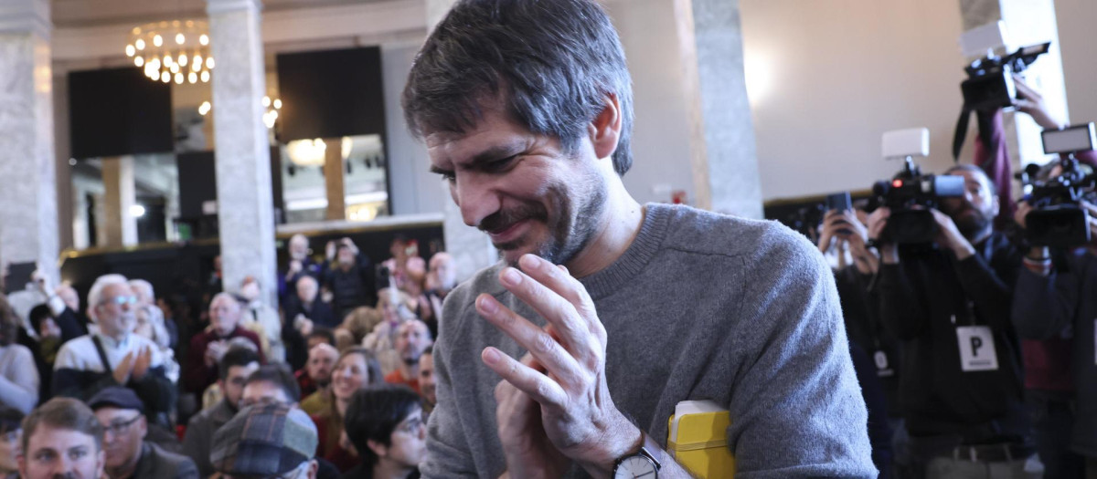 El ministro de Cultura, Ernest Urtasun, en la presentación Un paso al frente el sábado 21 de febrero