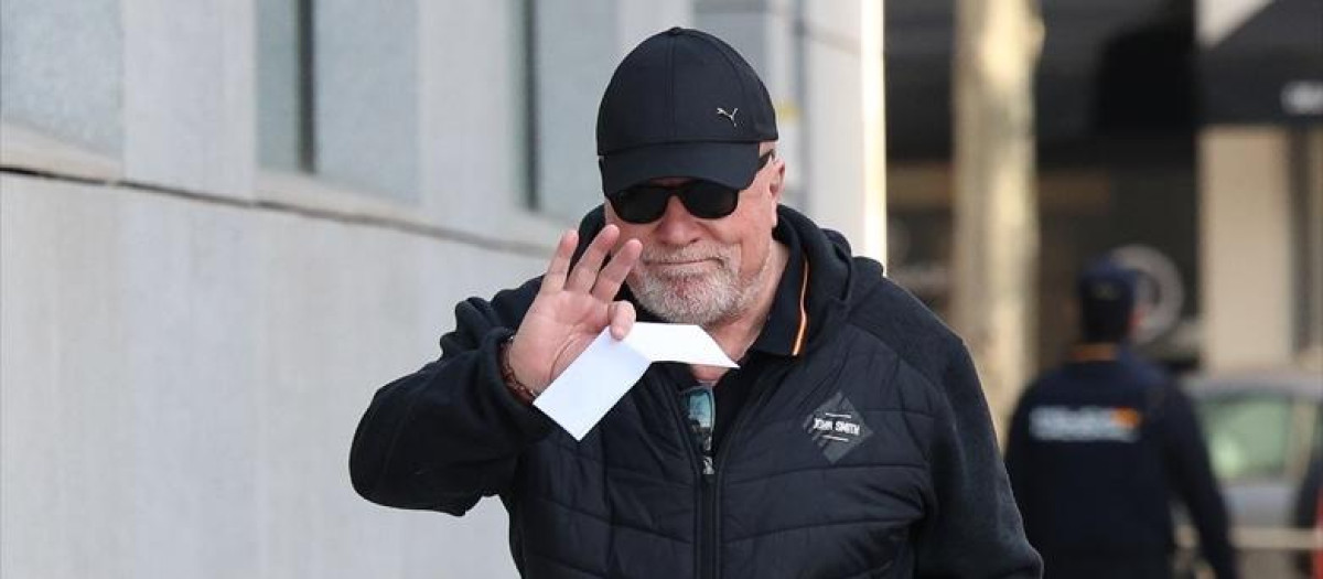 El comisario jubilado José Manuel Villarejo a su llegada a la Audiencia Nacional