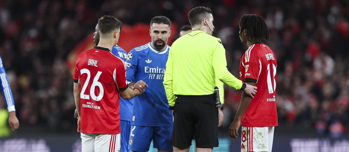 Dani Carvajal y Vinicius Junior, en la ida de los play-offs de la Champions League