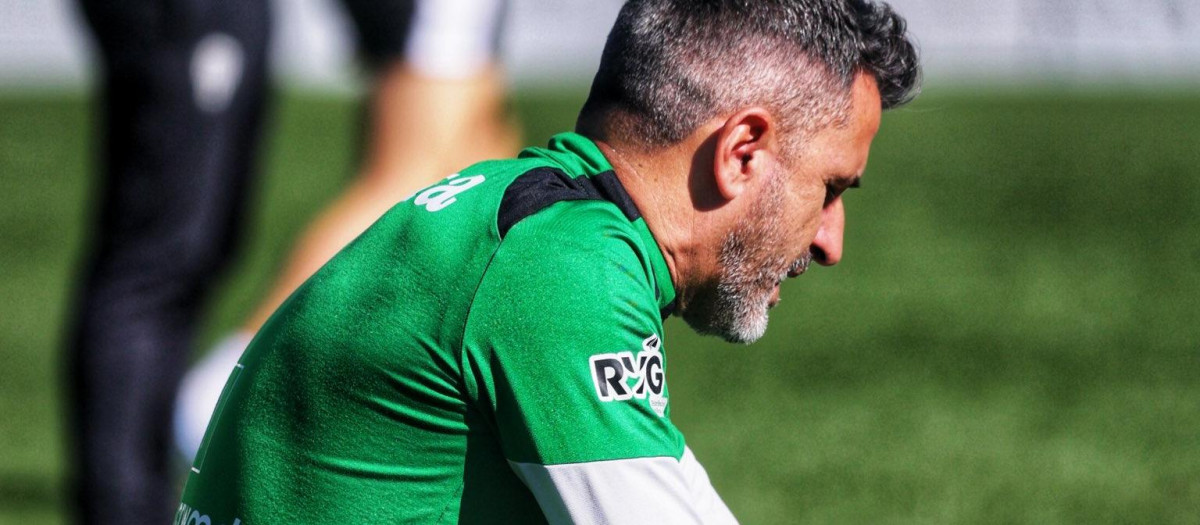 Iván Ania durante un entrenamiento