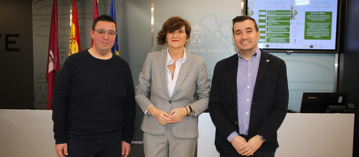 Presentación de la I Feria Cofrade de Albacete.

REMITIDA / HANDOUT por AYUNTAMIENTO DE ALBACETE
Fotografía remitida a medios de comunicación exclusivamente para ilustrar la noticia a la que hace referencia la imagen, y citando la procedencia de la imagen en la firma
25/2/2026