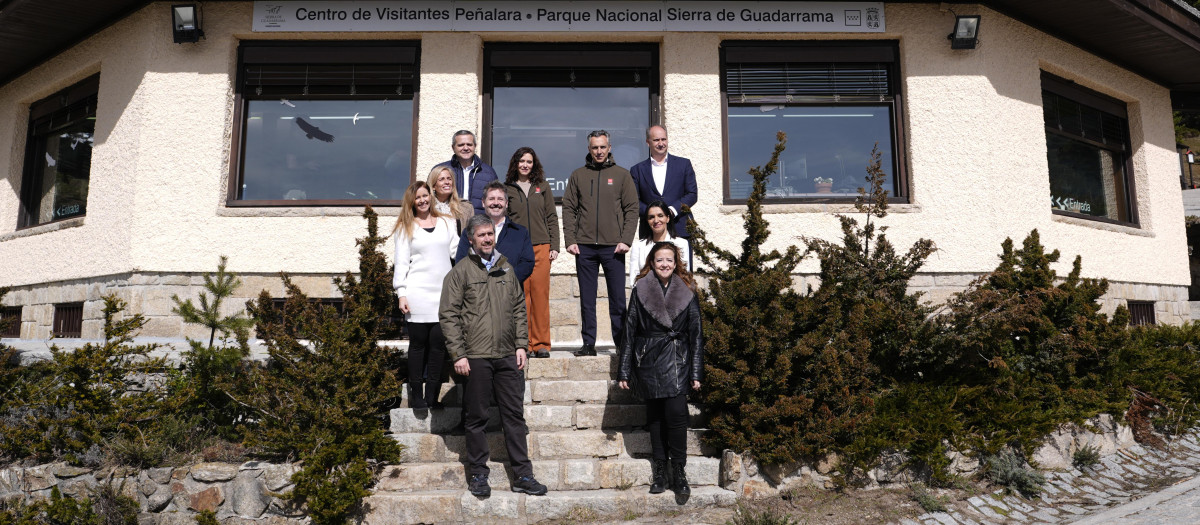 El Consejo de Gobierno de Madrid en el Centro de Visitantes de Peñalara