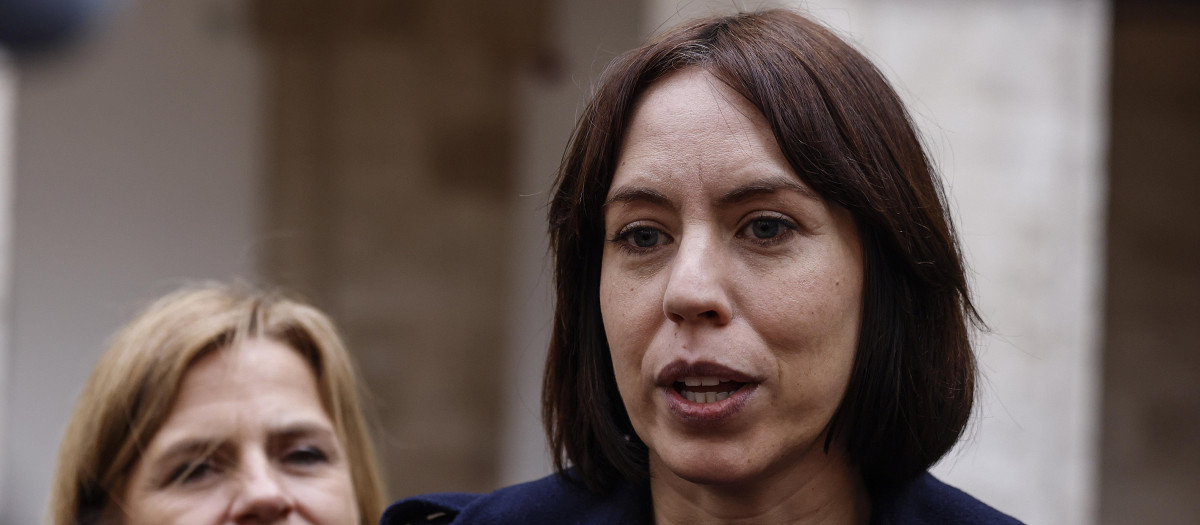 Imagen de la ministra de Ciencia, Diana Morant, y de la delegada del Gobierno en la Comunidad Valenciana, Pilar Bernabé