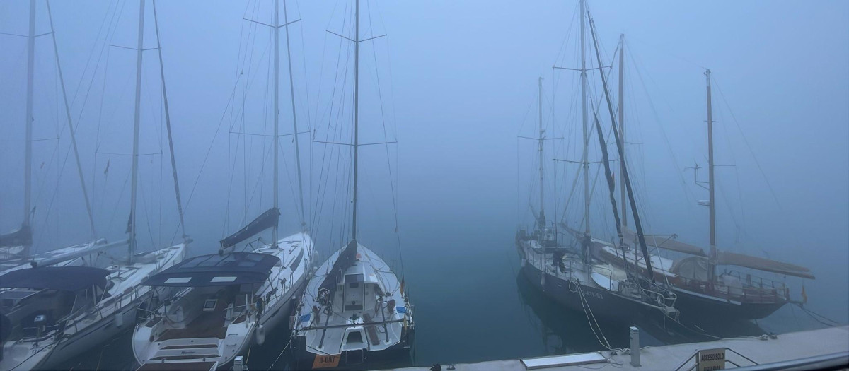 Imagen del puerto de Burriana a primera hora de la mañana