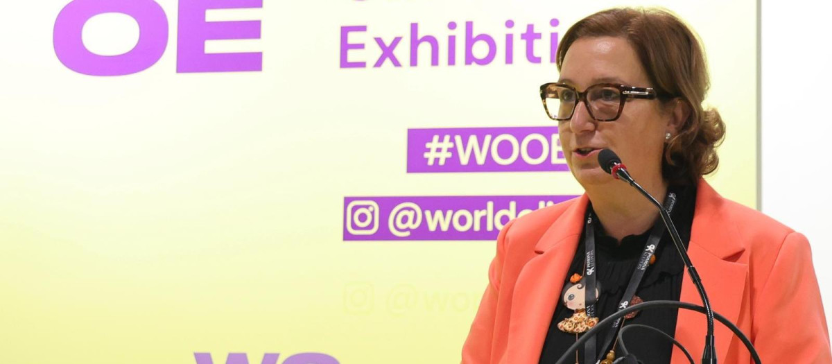 Concepción Cedillo agradece el galardón en el WOOE