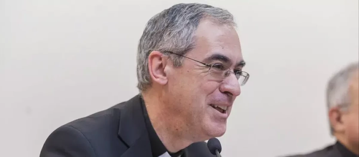 Monseñor Juan Antonio Aznárez Cobo, arzobispo castrense