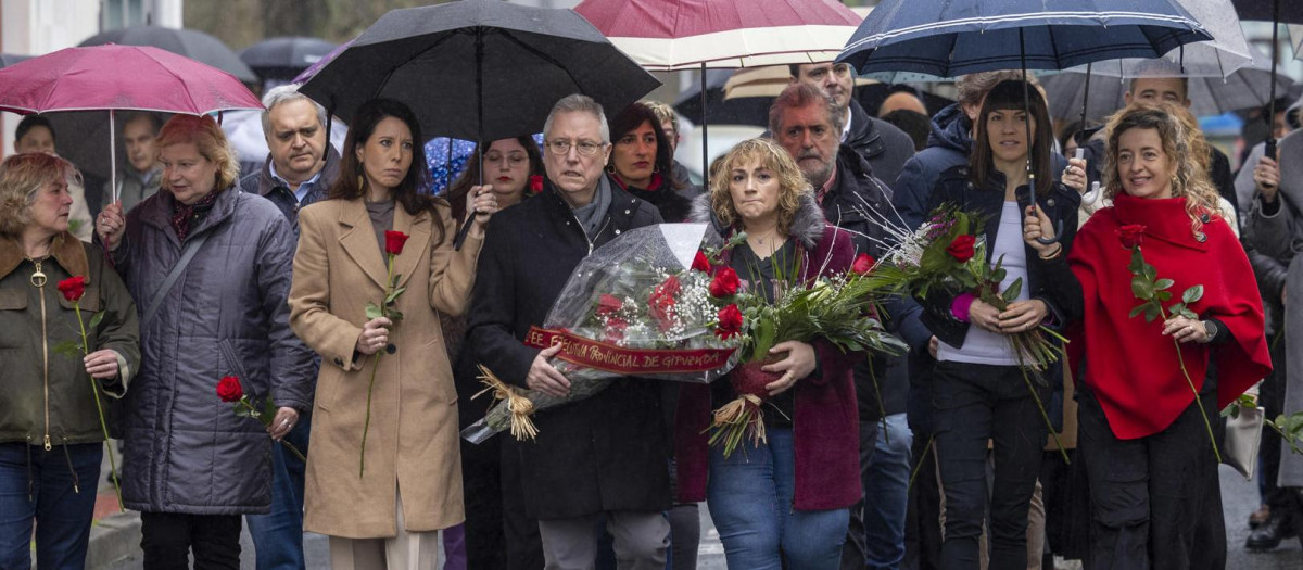 Homenaje a Isaías Carrasco, asesinado por ETA el 7 de marzo de 2008, este sábado en Arrasate (Guipúzcoa) en el que ha intervenido Eneko Andueza