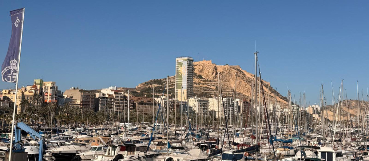 Imagen de archivo del Puerto de Alicante