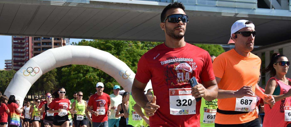 Imagen de archivo de la pasada edición de la Carrera Solidaria Bombers