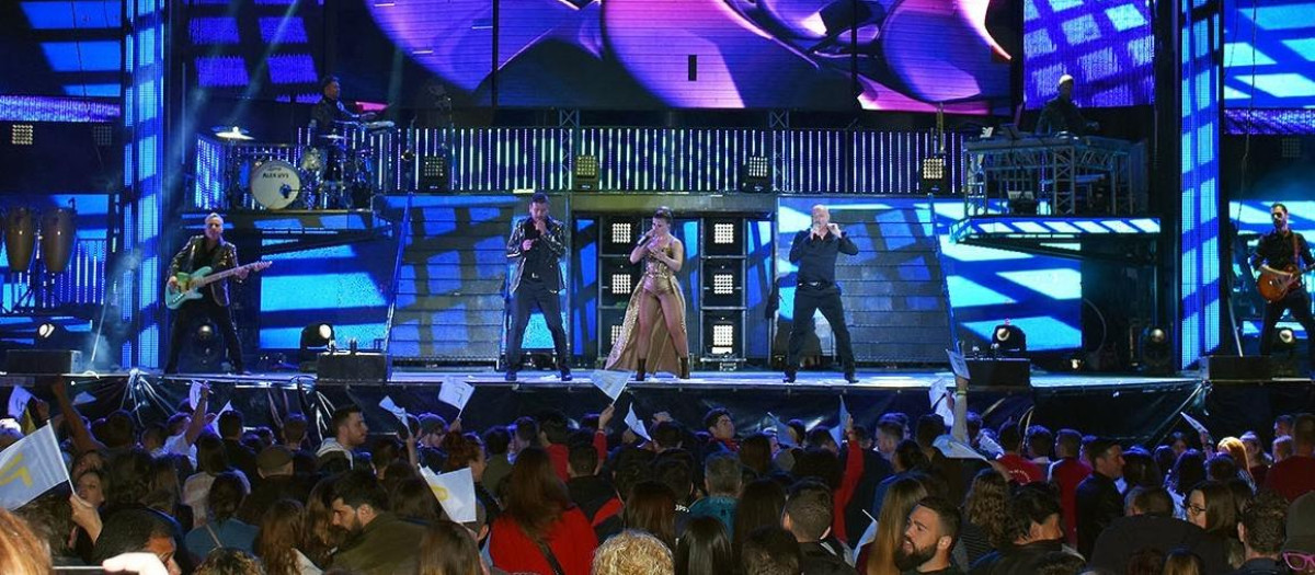 (Foto de ARCHIVO)
La Orquesta Panorama, una de las mejores del país, actuará en el Mequinenza Welcomes Summer para dar la bienvenida a la época estival del año

REMITIDA / HANDOUT por AYUNTAMIENTO DE MEQUINENZA
Fotografía remitida a medios de comunicación exclusivamente para ilustrar la noticia a la que hace referencia la imagen, y citando la procedencia de la imagen en la firma
21/4/2018