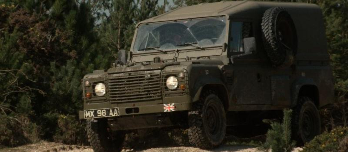 Imagen de uno de los míticos Land Rover del Ejército británico