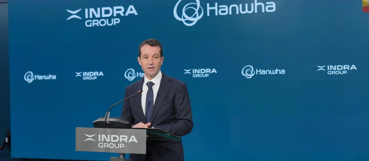 Ángel Escribano, presidente de Indra Group: “La alianza entre dos grandes líderes de la defensa mundial, como son Indra y Hanwha, nos permite ofrecer a las Fuerzas Armadas españolas una soberanía y autonomía reales"