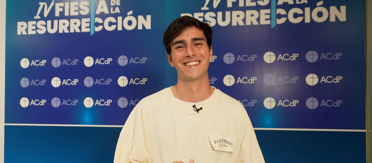 Un Ángel Catela sonriente afirmó: “el anhelo que tenemos de sentir el amor de Dios y de amar como Él nos ama