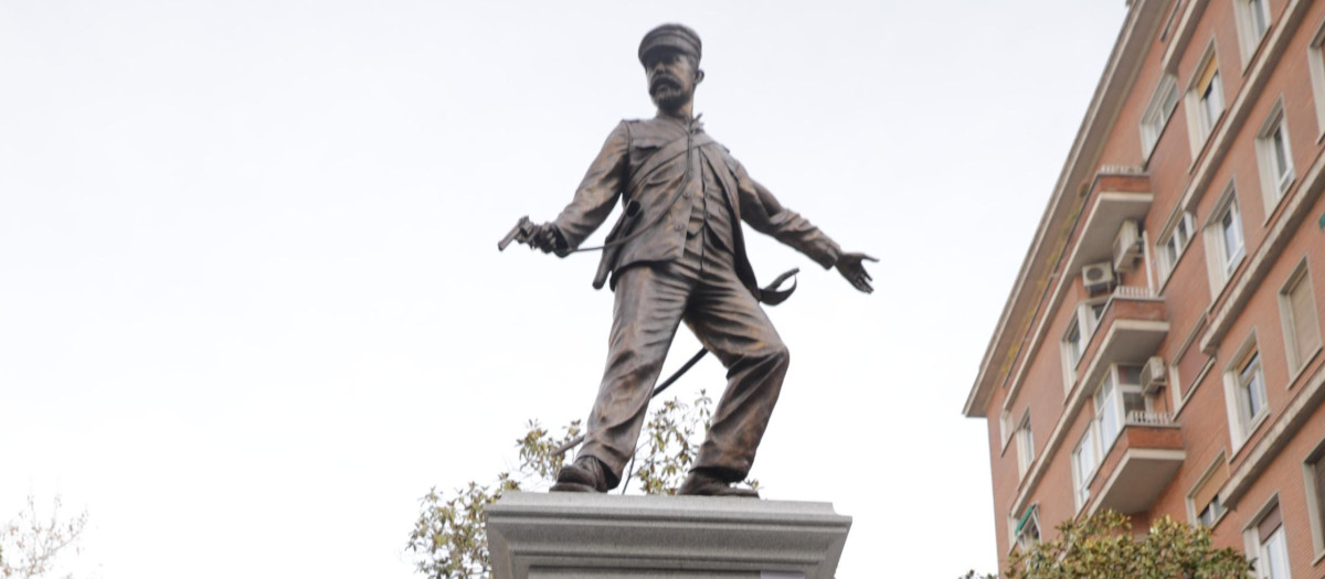 Monumento a los Héroes de Baler en Madrid
