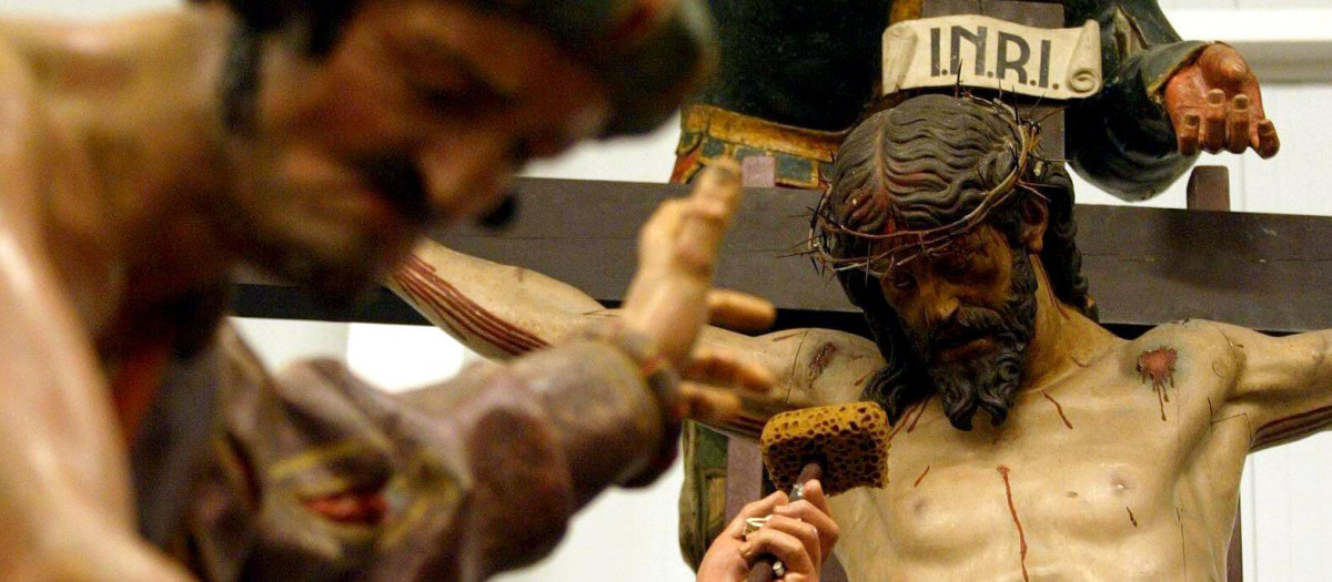 Detalle del paso 'Sed Tengo' (1612-1616) del escultor Gregorio Fernández procesionado por la cofradía de las Siete Palabras de Valladolid