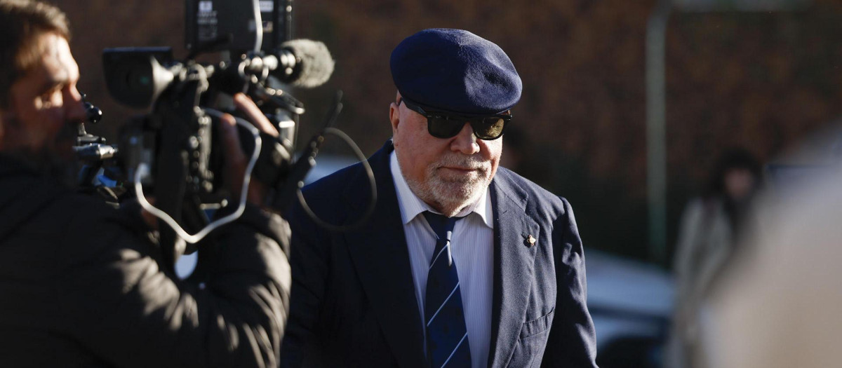 El excomisario Villarejo hace declaraciones a su llegada a la Audiencia Nacional