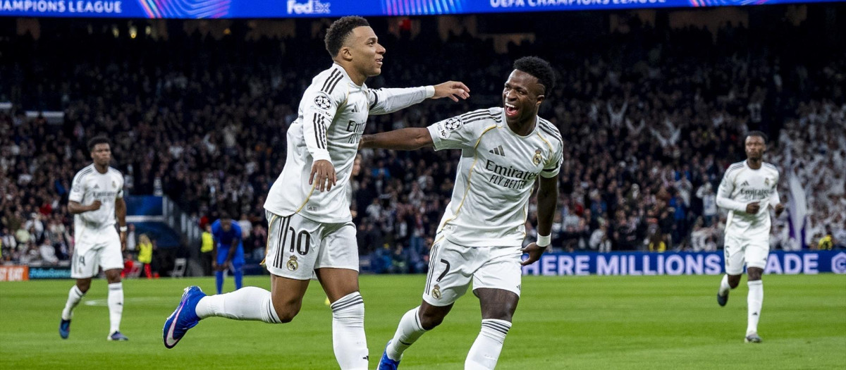 Mbappé y Vinicius celebran un gol esta temporada