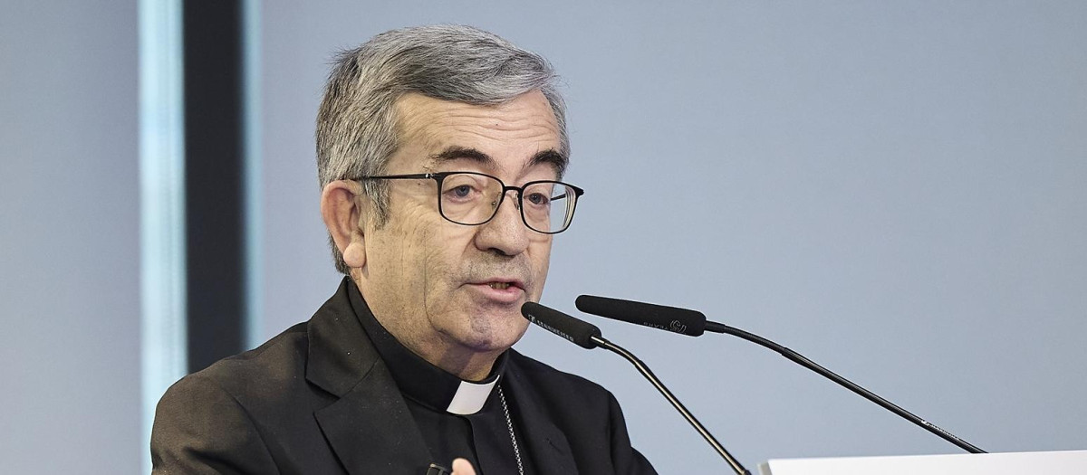 El arzobispo de Valladolid y presidente de la Conferencia Episcopal Española, Luis Argüello