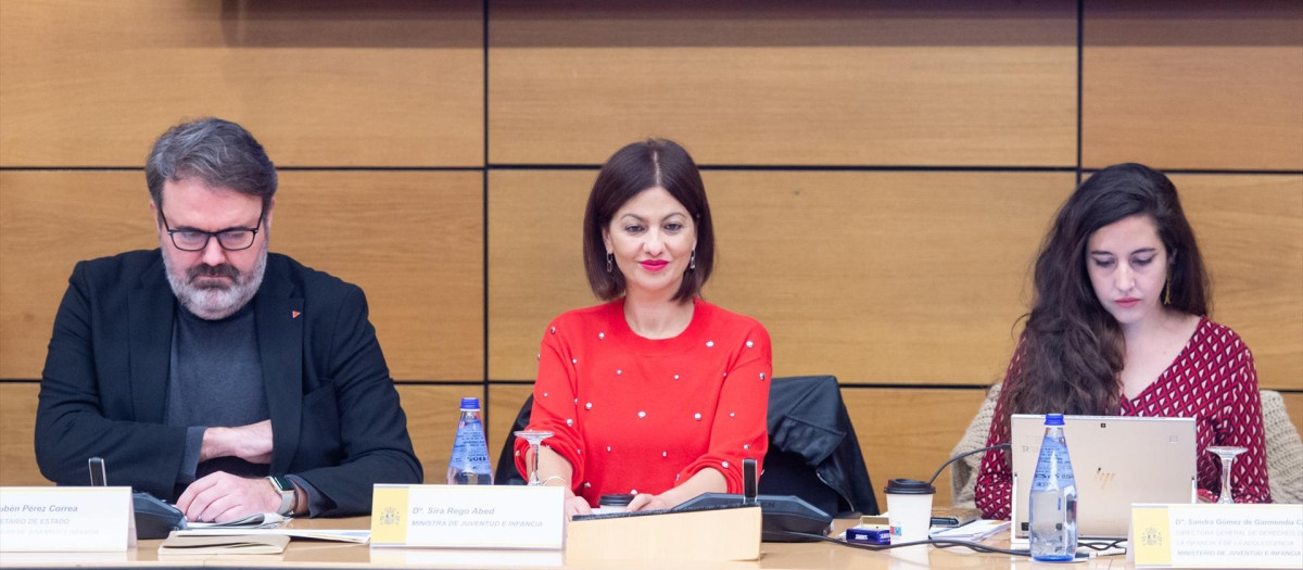 La ministra de Juventud e Infancia, Sira Rego, preside la Conferencia Sectorial de Juventud e Infancia