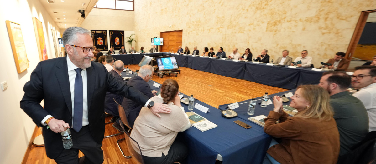 Carlos Pollán inaugura la jornada académica 'La posesión ilegítima de obras de arte y su restitución: marco jurídico y práctica institucional'