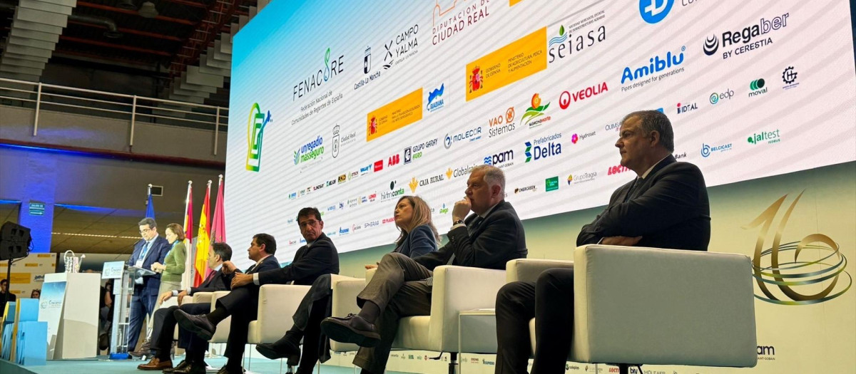 Inauguración del XVI Congreso Nacional de Comunidades de Regantes.

EUROPA PRESS
14/4/2026