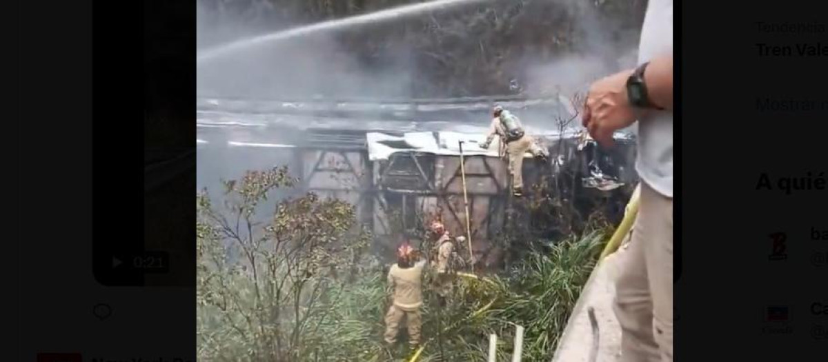 Al menos once muertos y 20 heridos en un accidente de autobús en zona andina de Ecuador